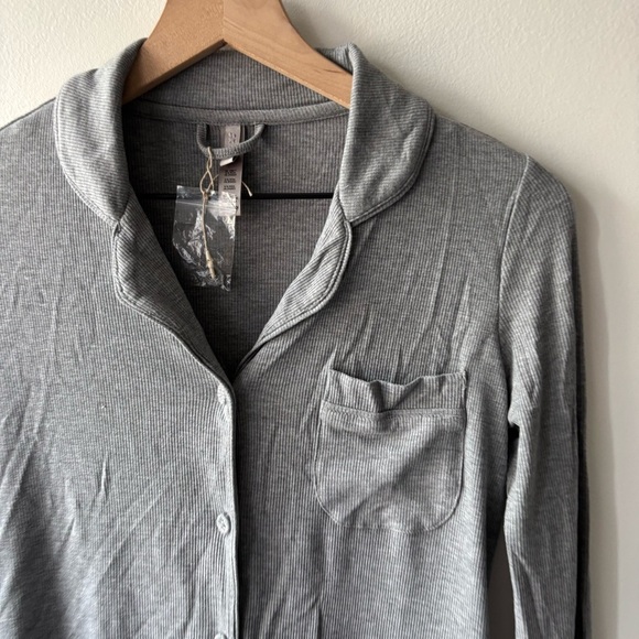 Skims Soft Lounge Heather Gray Ribbed Sleep‎ Top Size XXS - Picture 3 of 6